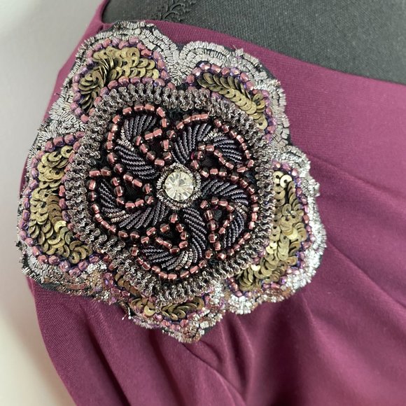 Dress By David Meister, Size US 8, Maroon, burgundy, embroidered bead flower - Picture 4 of 16